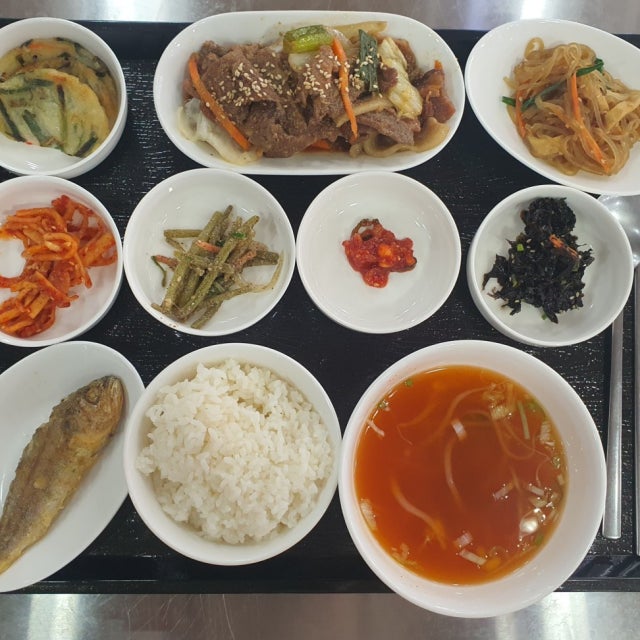 도르리 한식 대표 사진