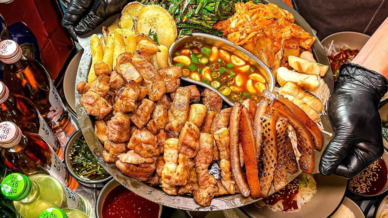 돼봉삼겹살 신논현점
