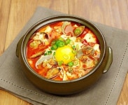 검은도마100번된장찌개