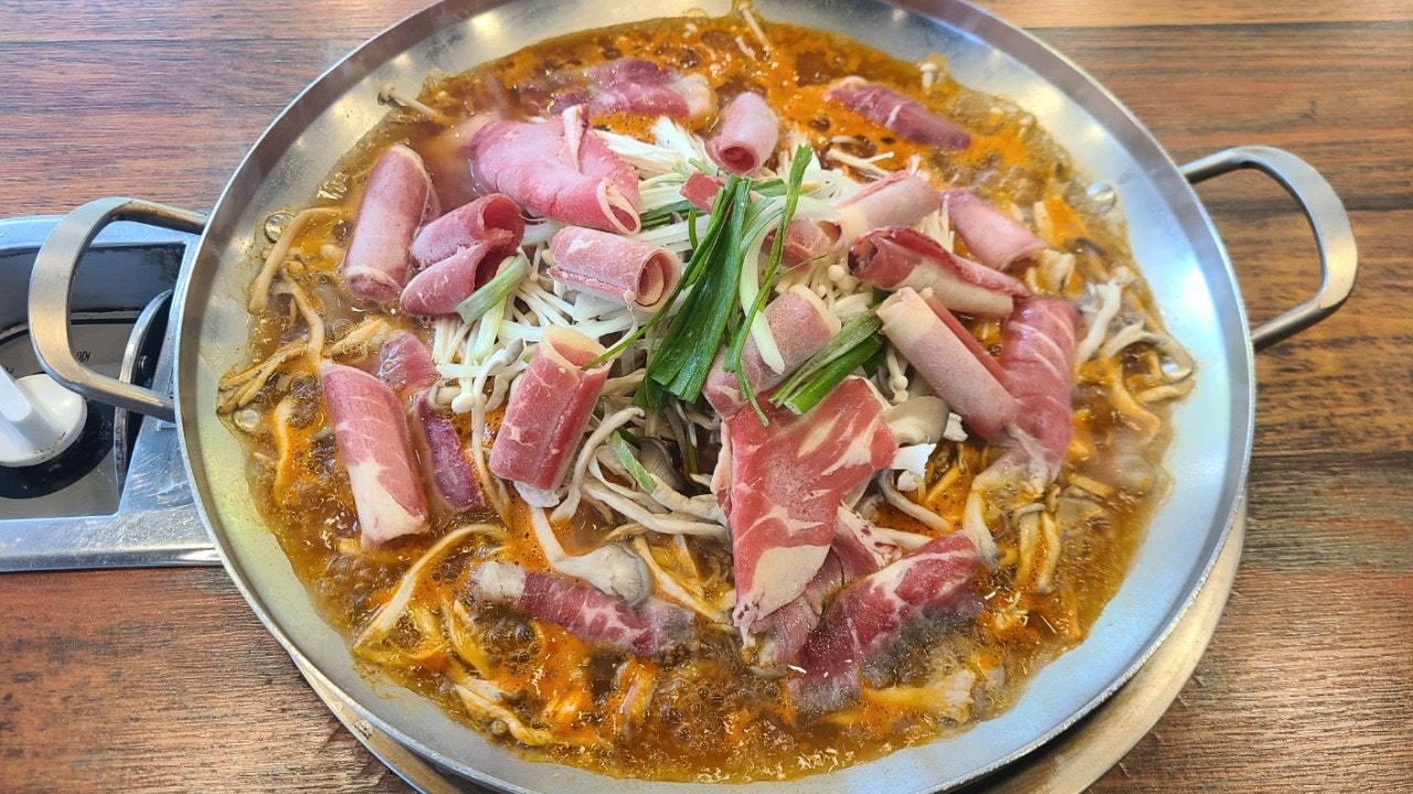 오늘도닭갈비 서방님부대찌개
