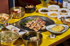 벽돈삼겹 화명본점