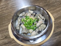 미가매생이굴국밥 생굴보쌈