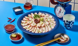 육회야문연어 청주사창점