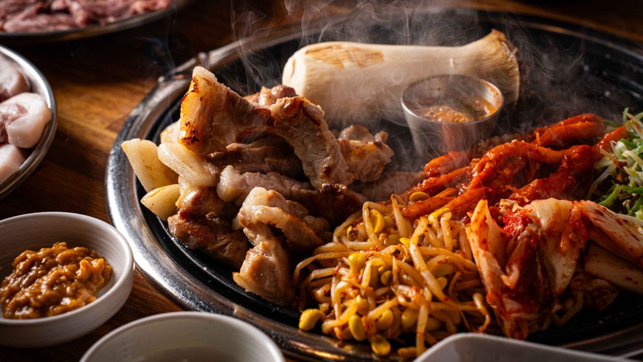 낭기뒷고기 수영점