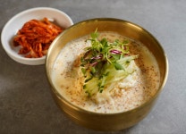 교동닭칼국수 다대포 본점