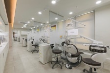 이앤백치과의원