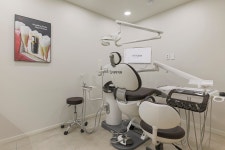 이앤백치과의원