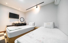 합성동모텔레인보우