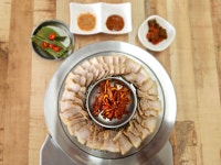 미로도토리막국수
