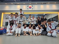 아우름태권도장