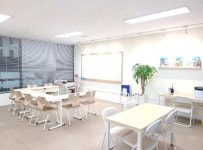 트로피나인영어교습소