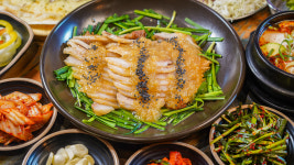 족발신선생 명일역점