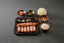 우애돈카츠 광교중앙역점