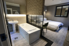 호텔꿀밤스테이