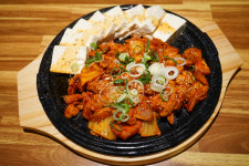 모락