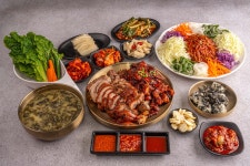 예가족발 하남2호점