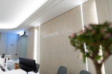 큰나무이비인후과의원