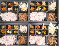 도시락담다