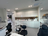 역전뿌리깊은치과의원