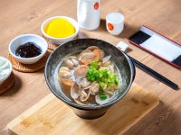 9찬김치찌게