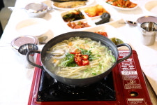 한끼밥상 대천 해물뚝배기