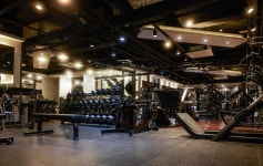 헬링짐 PT&헬스 신사점