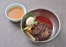 큰고개식당 아산본점