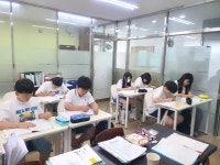 참학원