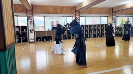 향수검도관