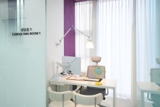 아르스킨의원 홍대점