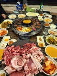 고인돌무한리필생고기 시화본점
