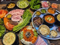 산청리56솥뚜껑생삼겹살 해운점