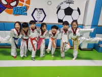 키즈펀태권도