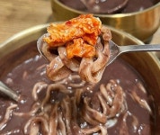 옛날팥칼국수