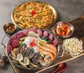 박승광해물손칼국수 아산신정호점