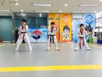 힘찬 효 태권스쿨