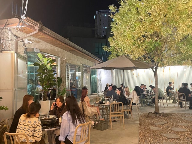 정애돈