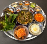 스뎅식당 논현점