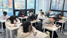 밤샘영어학원 청라자이점