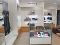 랜드로바 진주점