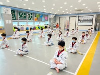 감사랑리더십태권도장