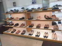 랜드로바 진주점