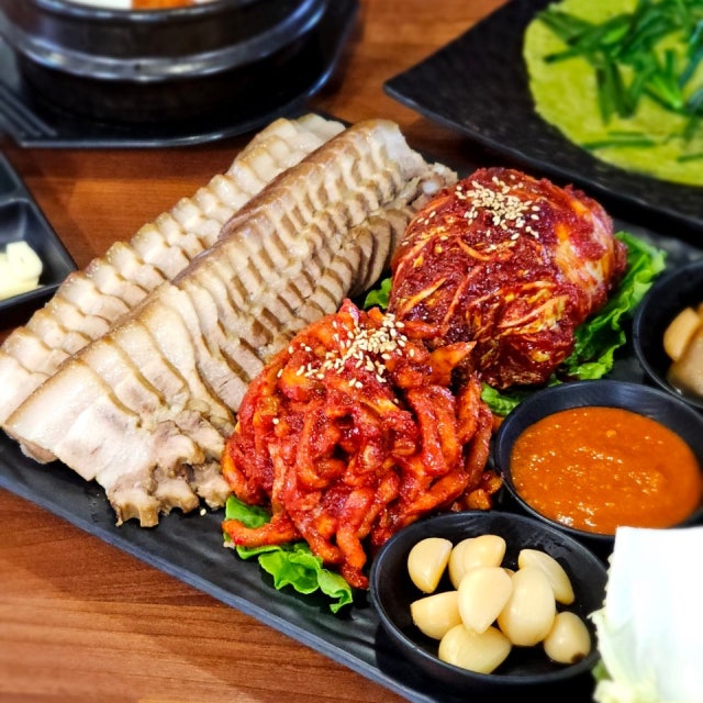 오늘보쌈 한식 대표 사진