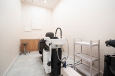 봄여름가을겨울피부과의원