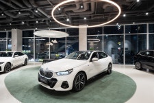 바바리안모터스 BMW 인천전시장