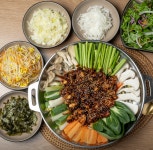 손의손 관저점