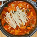계룡숯불닭갈비앤닭보쌈 천안쌍용점