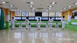신관웅진태권도