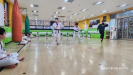 신관웅진태권도