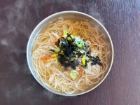 숲쟁이국수